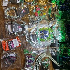 Lot of 50 pieces of Paparazzi Jewelry Lot 1